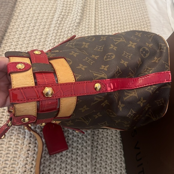 Authentic Louis Vuitton limited edition Ruby - Picture 11 of 16